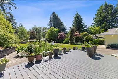 440 NW 95th Ave, Portland, OR 97229 - Photo 29