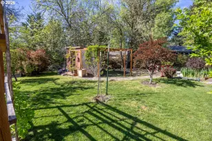 3457 W Normandy Ave, Roseburg, OR 97471 - Photo 31