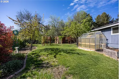 3457 W Normandy Ave, Roseburg, OR 97471 - Photo 29
