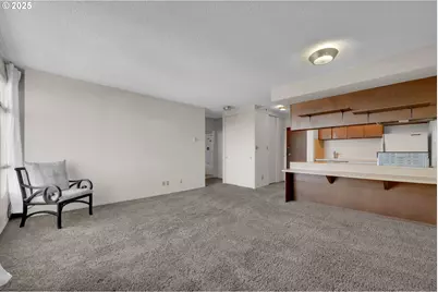 1313 Lincoln St #1005, Eugene, OR 97401 - Photo 7