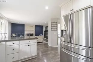 849 E 9th Ct, Lafayette, OR 97127 - Photo 15
