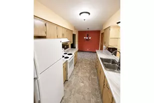 10 SW Peach Ln, Winston, OR 97496 - Photo 7