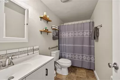 440 NE 3rd St, Willamina, OR 97396 - Photo 21