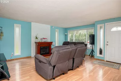 2022 SE 143rd Ave, Portland, OR 97233 - Photo 15