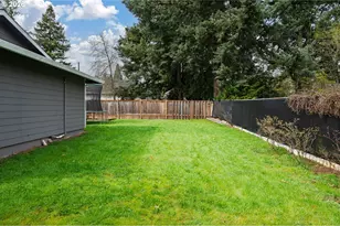 2022 SE 143rd Ave, Portland, OR 97233 - Photo 29