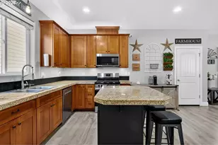 19135 Village Blvd, Sandy, OR 97055 - Photo 15