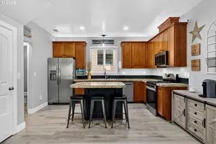 19135 Village Blvd, Sandy, OR 97055 - Photo 13