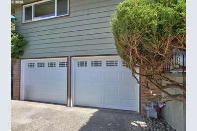 4422 SW Washouga Ave, Portland, OR 97239 - Photo 17