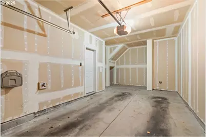 16212 SW Audubon St #201, Beaverton, OR 97003 - Photo 29