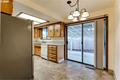 4826 Chestnut Ct SE, Albany, OR 97322 - Photo 9