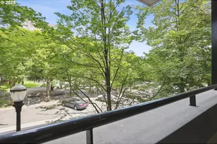 1030 NW Johnson St, Portland, OR 97209 - Photo 15