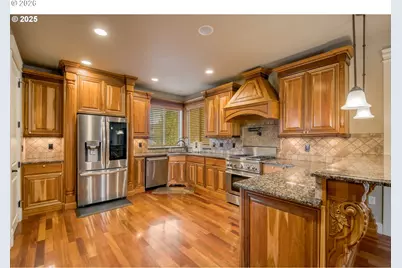 12491 SE Capri Ct, Happy Valley, OR 97086 - Photo 15