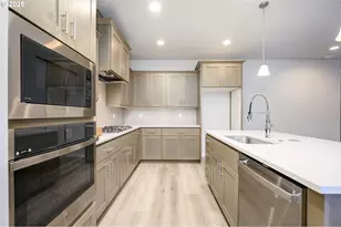 24066 SW Maple Ter SW, Sherwood, OR 97140 - Photo 7