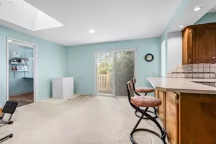 7150 SW Hyland Way Ct, Beaverton, OR 97008 - Photo 11