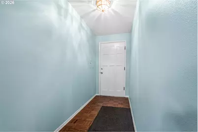 7150 SW Hyland Way Ct, Beaverton, OR 97008 - Photo 7