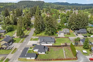406 E Jones St, Yacolt, WA 98675 - Photo 43