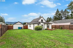 406 E Jones St, Yacolt, WA 98675 - Photo 19
