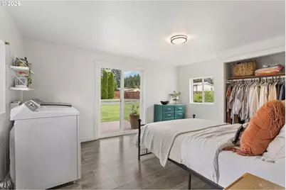 406 E Jones St, Yacolt, WA 98675 - Photo 11