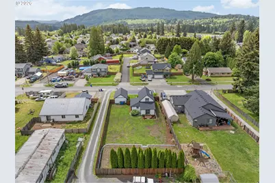 406 E Jones St, Yacolt, WA 98675 - Photo 15