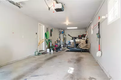 1826 NW Miller Rd, Portland, OR 97229 - Photo 37