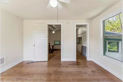 1039 SE 78th Ave, Portland, OR 97215 - Photo 23