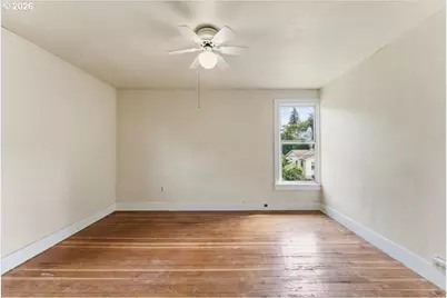 1039 SE 78th Ave, Portland, OR 97215 - Photo 25