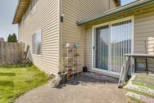 1892 SW Fellows St, McMinnville, OR 97128 - Photo 11