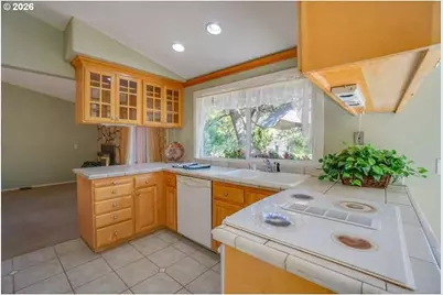 2716 NE 157th St, Vancouver, WA 98686 - Photo 9