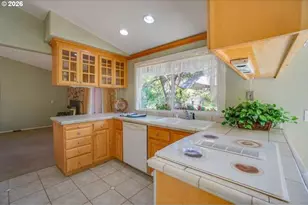 2716 NE 157th St, Vancouver, WA 98686 - Photo 9
