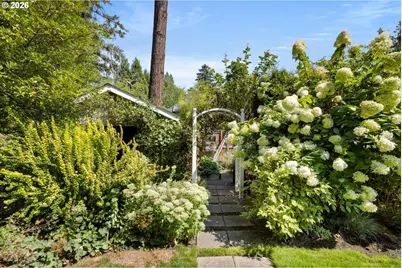 6316 SW Canby St, Portland, OR 97219 - Photo 19