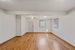 584 Exchange St, North Bend, OR 97459 - Photo 43