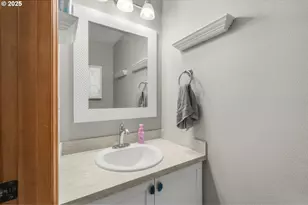 38909 Sandy Heights St, Sandy, OR 97055 - Photo 19