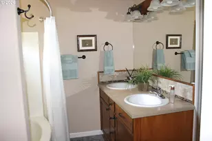 2609 6th St, Baker City, OR 97814 - Photo 9