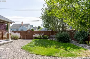 2609 6th St, Baker City, OR 97814 - Photo 17