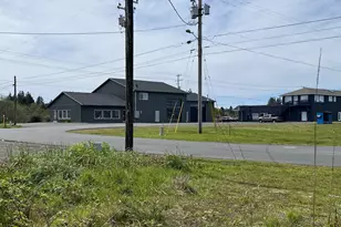 76 NE Heron Ave, Warrenton, OR 97146 - Photo 5
