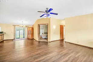 2333 N Terry St, Eugene, OR 97402 - Photo 7
