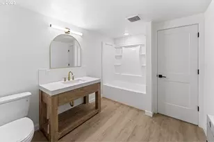 47875 Elgin Ave, Oakridge, OR 97463 - Photo 15