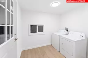 47875 Elgin Ave, Oakridge, OR 97463 - Photo 17