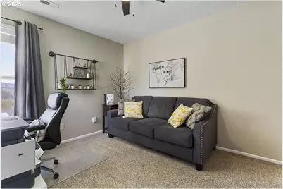 17121 SE Bearspaw St, Portland, OR 97236 - Photo 29