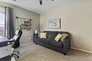 17121 SE Bearspaw St, Portland, OR 97236 - Photo 29