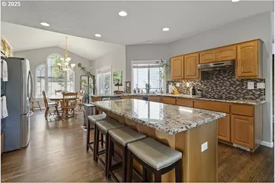 17121 SE Bearspaw St, Portland, OR 97236 - Photo 11