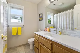 17121 SE Bearspaw St, Portland, OR 97236 - Photo 27