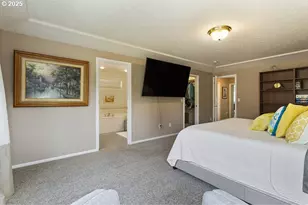 17121 SE Bearspaw St, Portland, OR 97236 - Photo 23