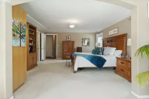 17121 SE Bearspaw St, Portland, OR 97236 - Photo 35