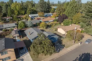 925 SE Viewmont Ave, Corvallis, OR 97333 - Photo 35