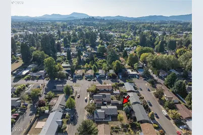 925 SE Viewmont Ave, Corvallis, OR 97333 - Photo 39