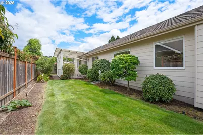 812 Marilyn Ct, Springfield, OR 97477 - Photo 41