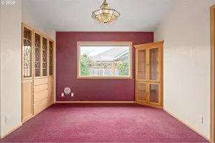 812 Marilyn Ct, Springfield, OR 97477 - Photo 17