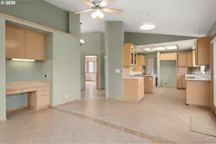 812 Marilyn Ct, Springfield, OR 97477 - Photo 15