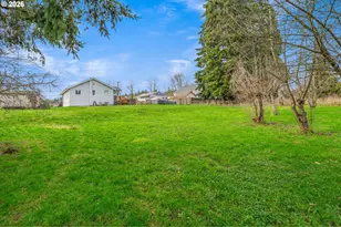 1914 N Pacific Ave, Kelso, WA 98626 - Photo 21